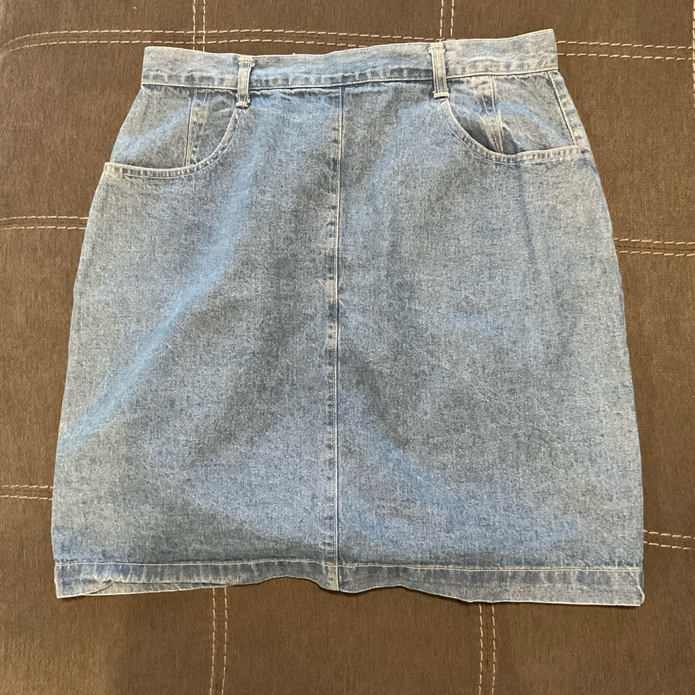 Vintage Casual Corner Denim Shirt Knee Length, Modest, with pleats size 14